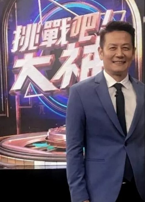 新G乳女神下海被干美女的事别管无套啪啪 - 性探索